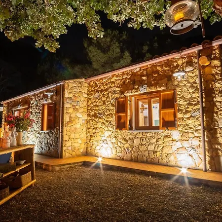 Terre Di Bea By The Sea , Cefalu' Sicily Italy * Cefalù